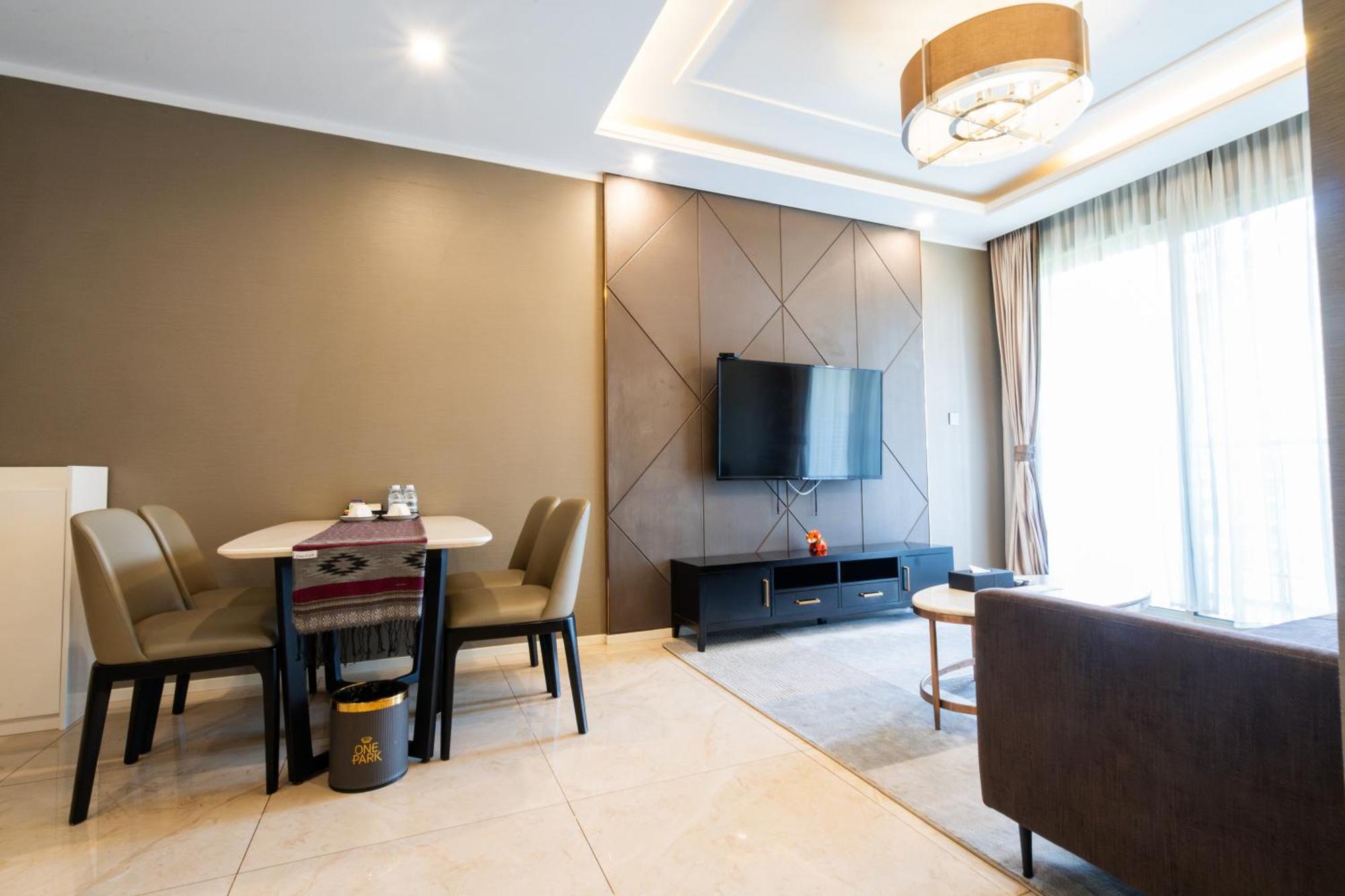 One Park Hotel & Residence Phnom Penh Eksteriør bilde